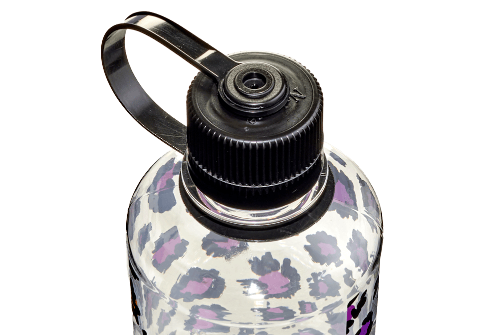 Nalgene product detail: 16oz Narrow Mouth Animal Print Bottles R4 — 16oz Narrow Mouth Animal Print Bottles