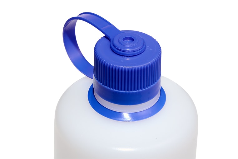 Nalgene product detail: 32oz Narrow Mouth Ultralite Bottle C7 — 32oz Narrow Mouth Ultralite Bottle
