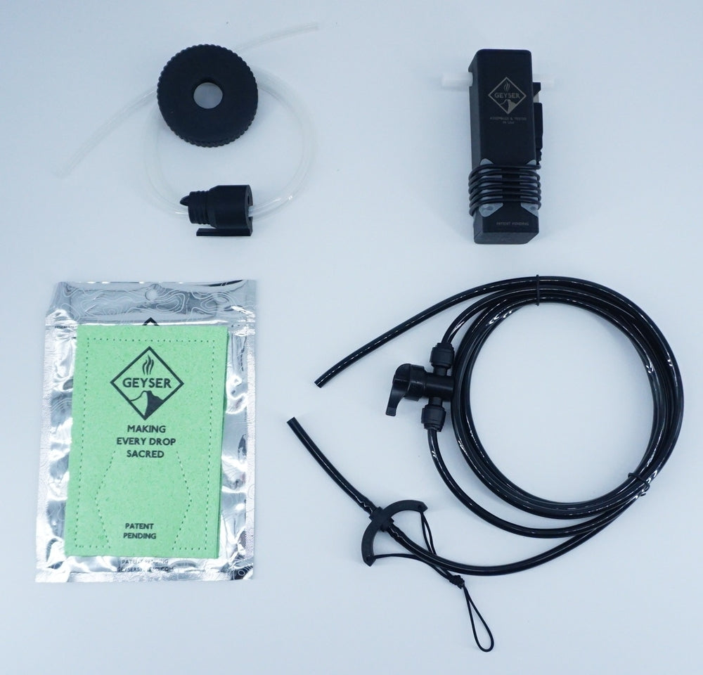 Nalgene product image: Geyser Outdoor Clean Kit Q6 — Geyser Outdoor Clean Kit