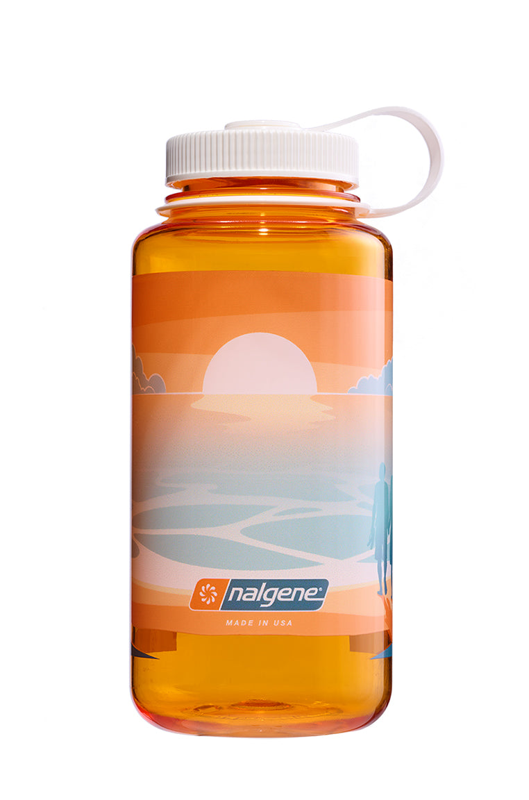 Nalgene product view: 32oz WM Negative Landscape T1 — 32oz WM Negative Landscape